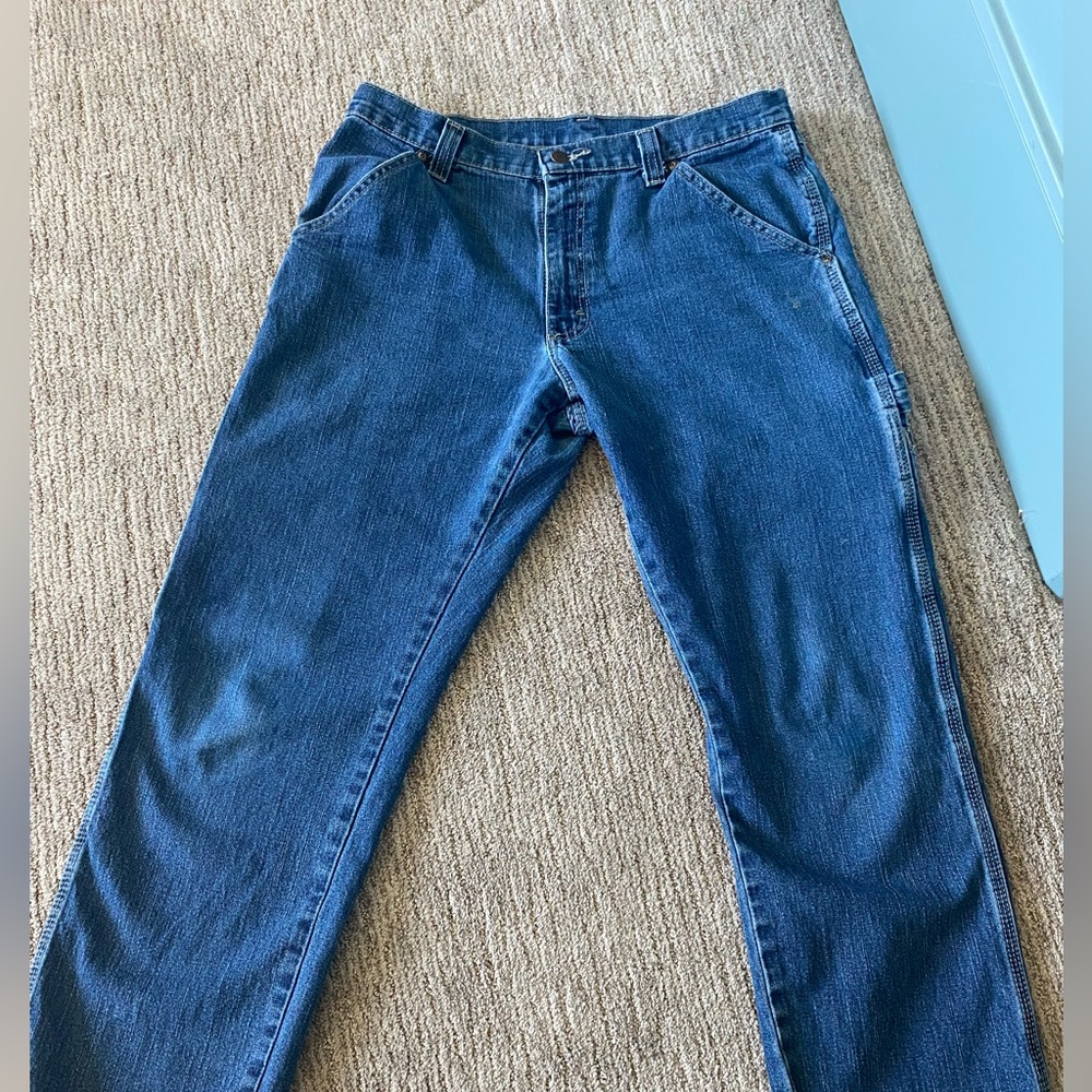 Wrangler men’s carpenter jeans. Size 32x30.
